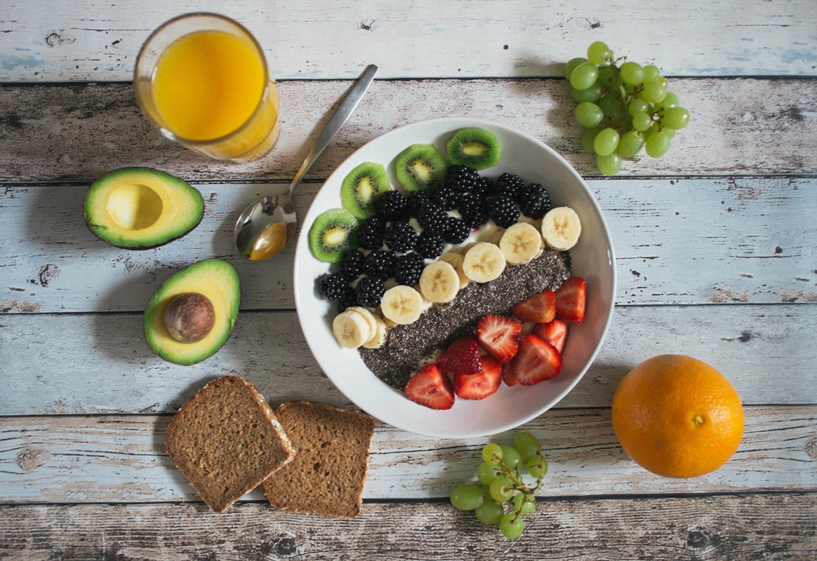 Whole foods vs processed foods comparison